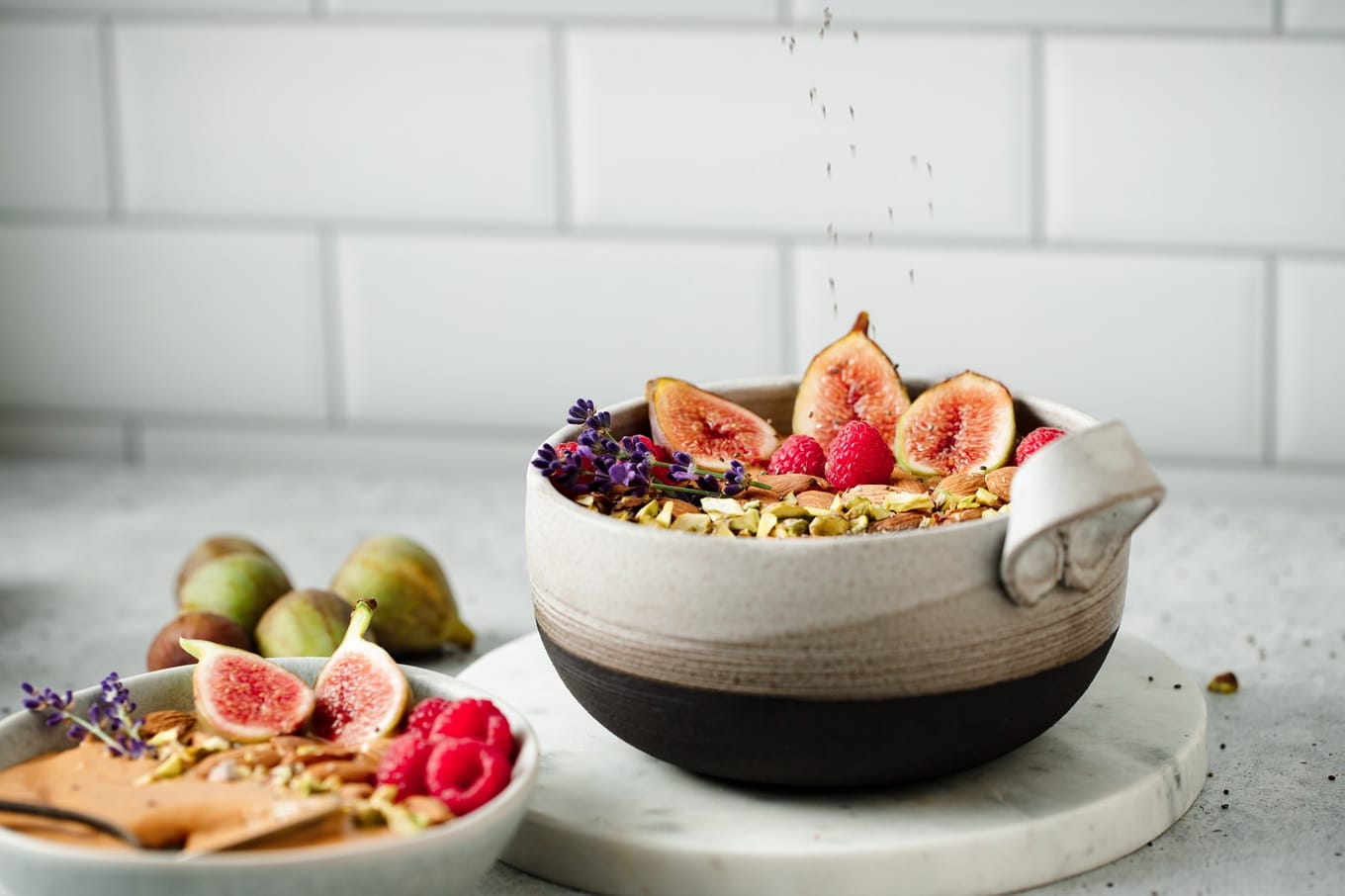 Pomysły na zdrowe przekąski i desery z dodatkiem suszonych fig